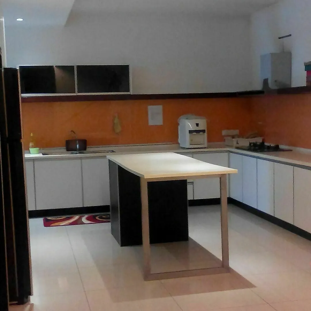 67 First Island 0*, Bukit Jambul Malaysia